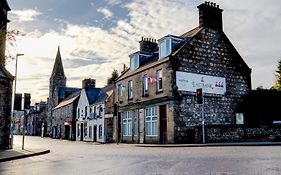 Oyo Eastbank Hotel, Speyside Scotland